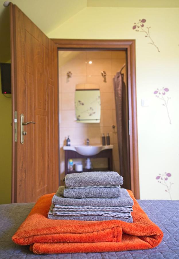 Medison Family Boutique B&B 凯尔采 外观 照片