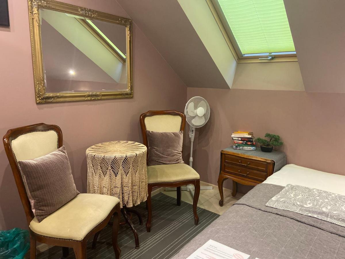 Medison Family Boutique B&B 凯尔采 外观 照片