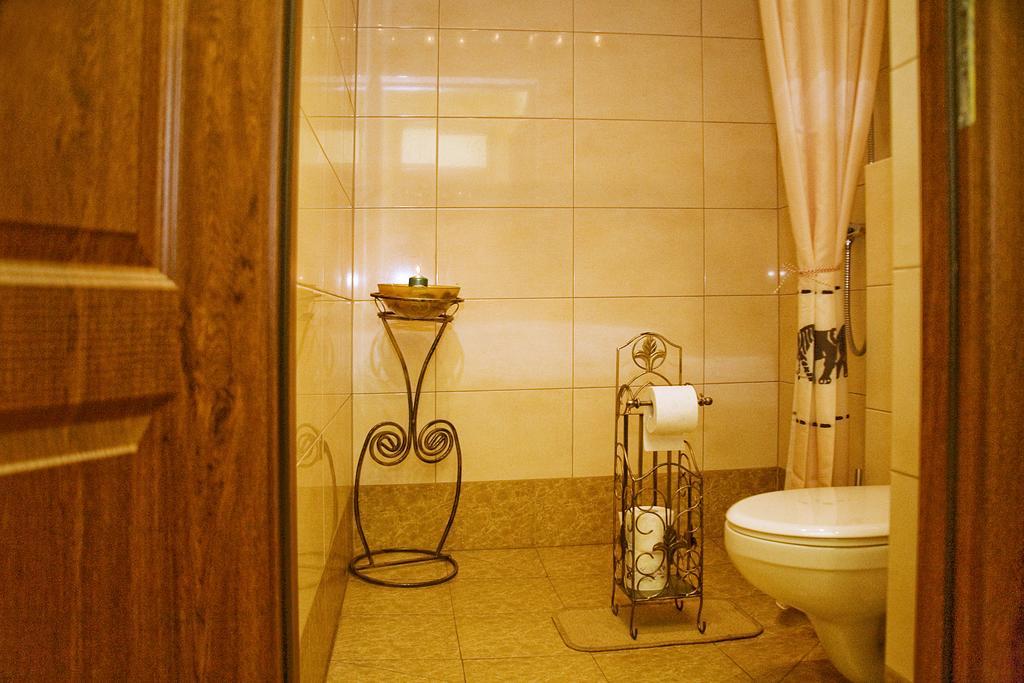 Medison Family Boutique B&B 凯尔采 外观 照片